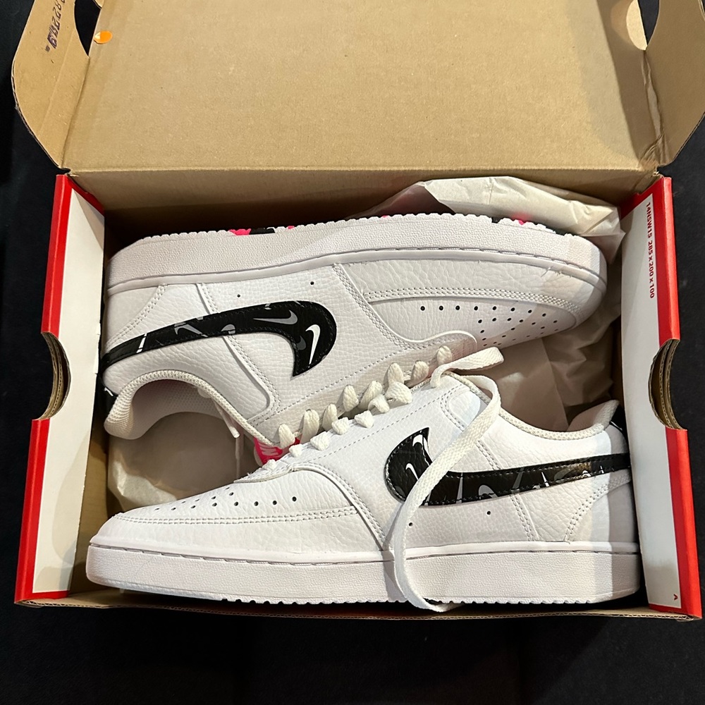 Nike Court Vision Low Sneakers